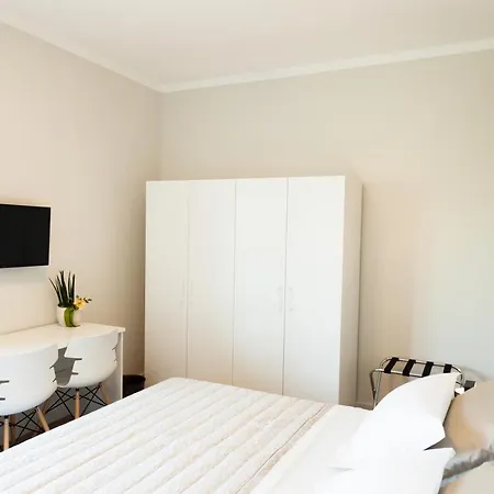 A Santa Rosa Bed & Breakfast *